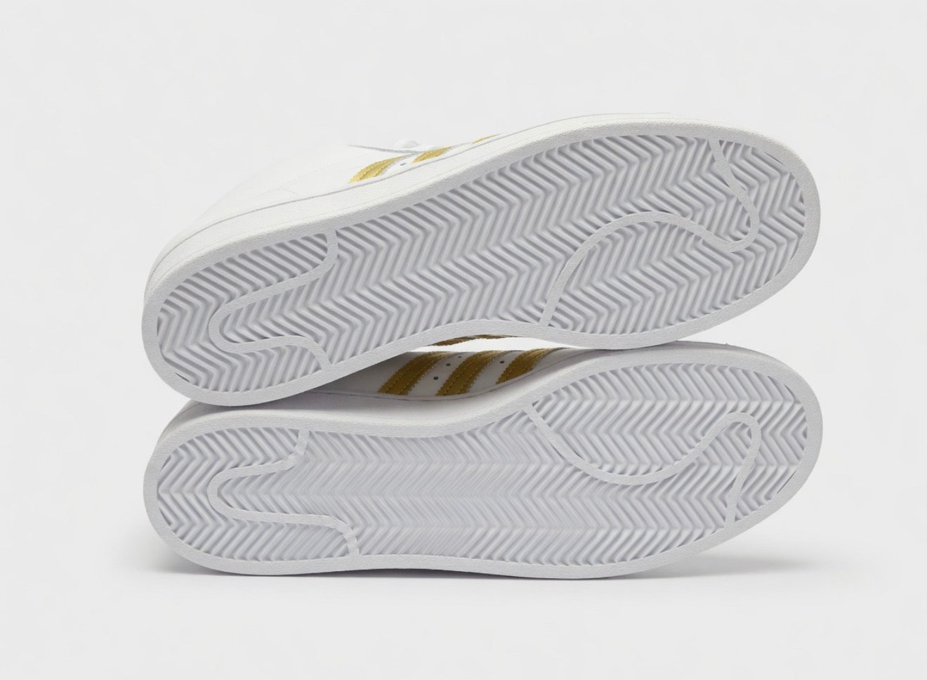 Adidas Superstar White & Gold Sneakers – Men’s Size 10