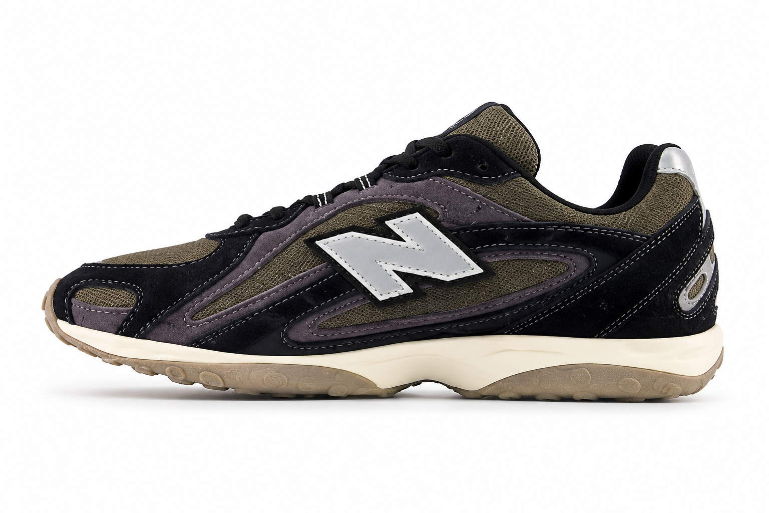 New Balance 204L Sneakers Black Olive Men’s 11 / Women’s 12.5