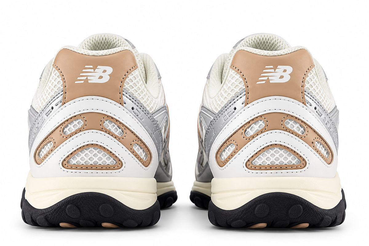 New Balance 204L U204LSWA Silver Metallic Flat Taupe Men’s 9 / Women’s 10.5 NEW