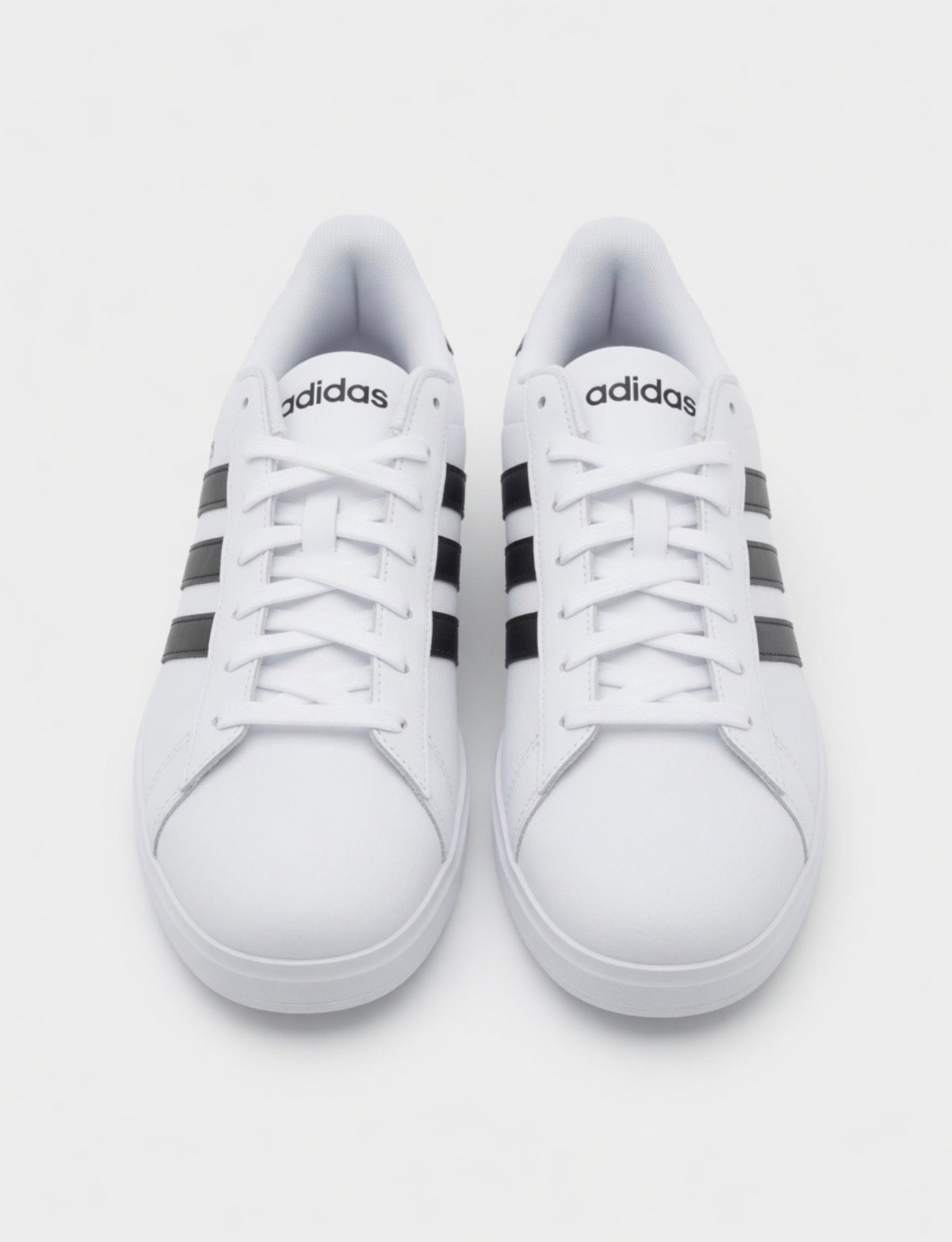 Adidas White & Black Stripe Casual Sneakers Men’s Size 10