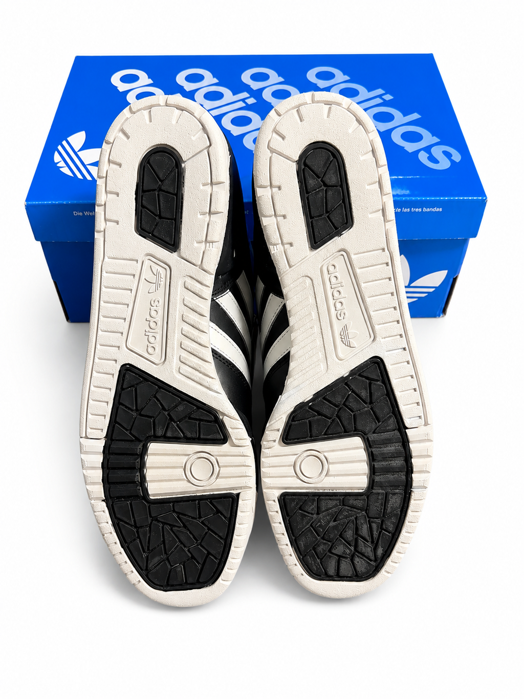 Adidas Originals Rivalry Low Black White Sneakers Men’s Size 11.5 FZ6327 New with Box