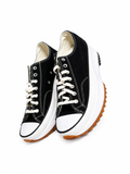 Converse Run Star Trainer Black White Gum Platform Sneakers Men’s 11.5  Woman 13
